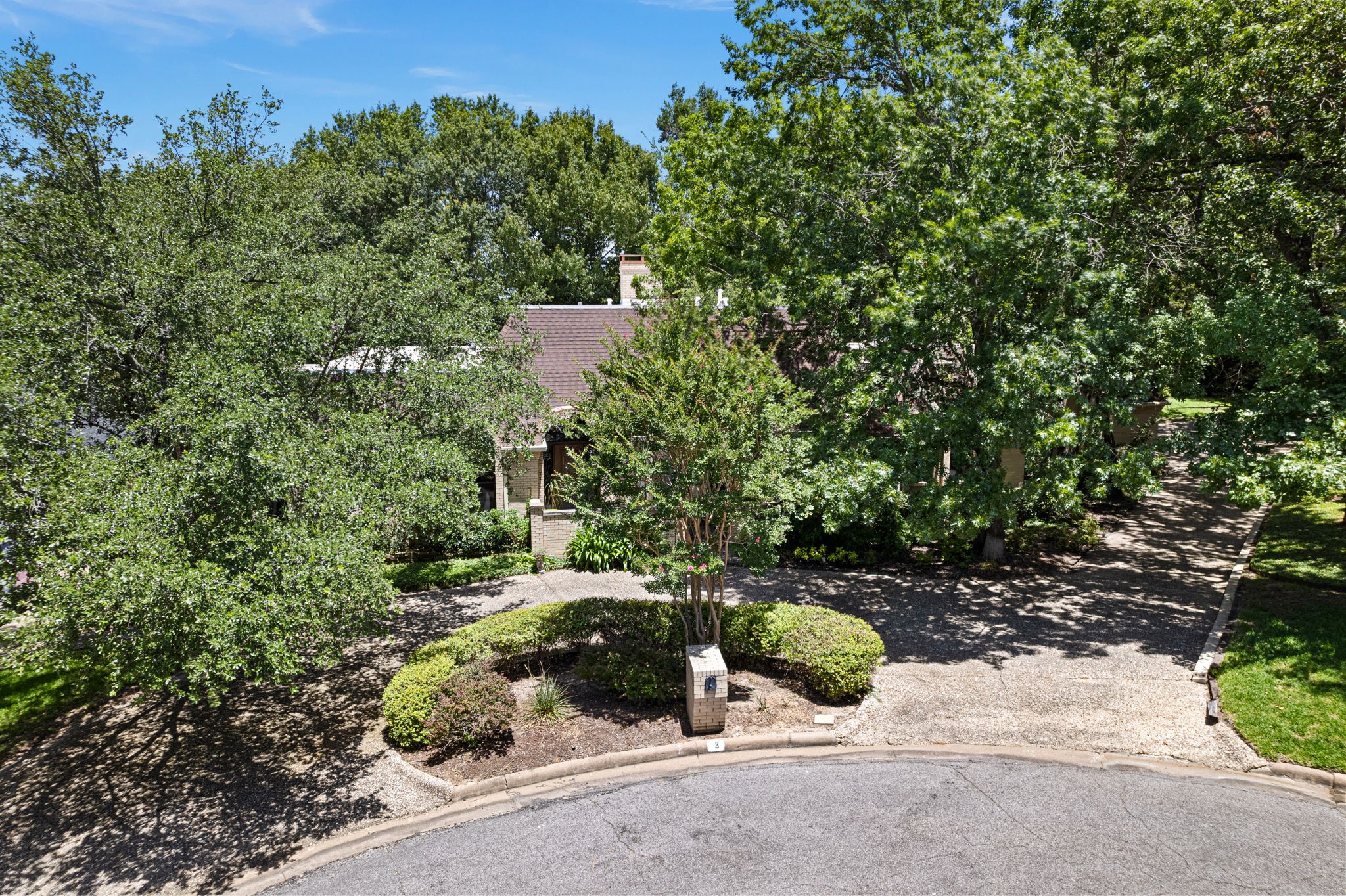 2 Nobhill Drive Greenville TX 75402