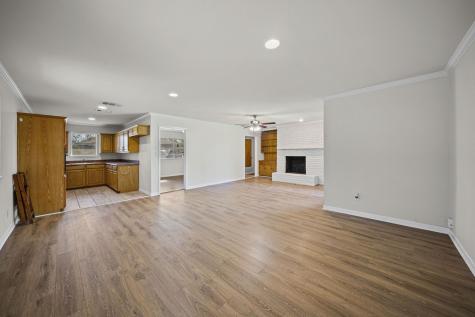 1315 Willow Creek Drive Lancaster TX 75146