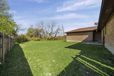 1315 Willow Creek Drive Lancaster TX 75146