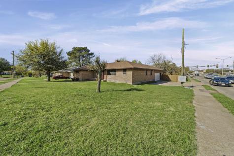 1315 Willow Creek Drive Lancaster TX 75146