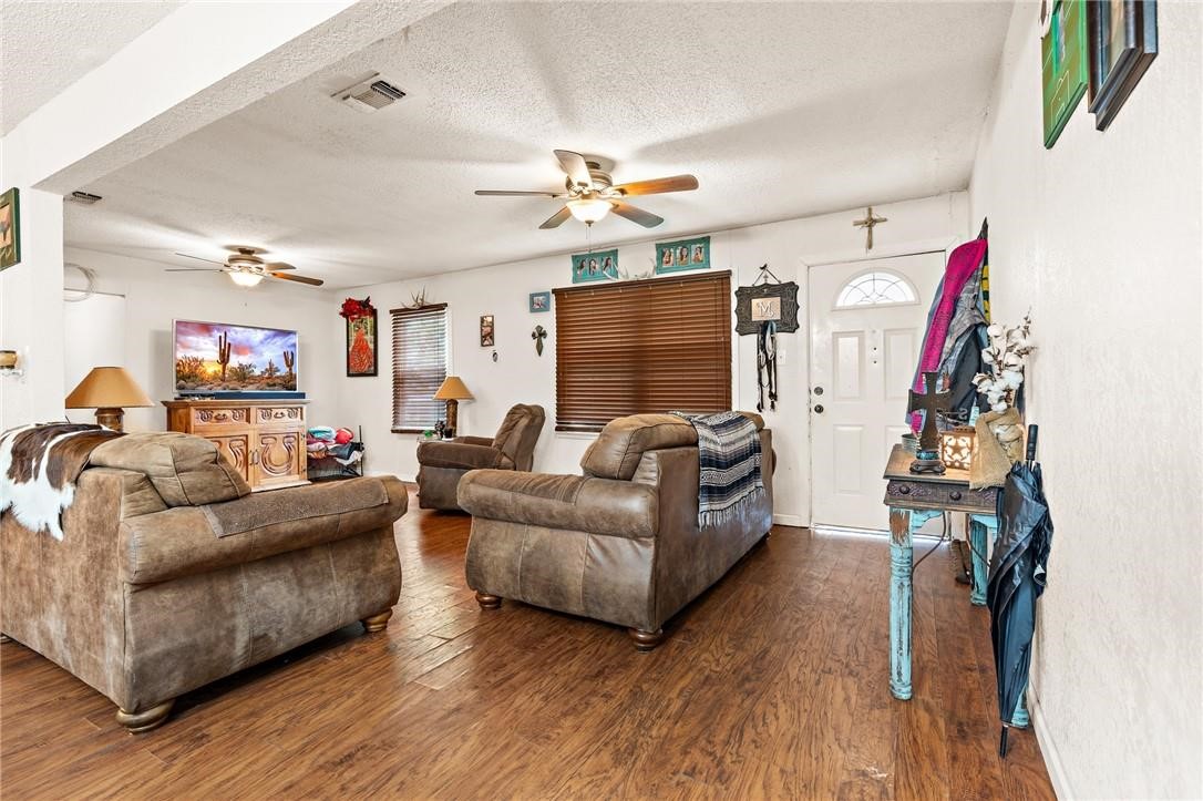114 Brewster Street Waco TX 76706