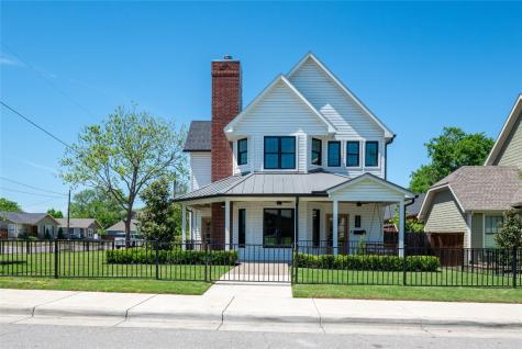 238 Austin Street Grapevine TX 76051