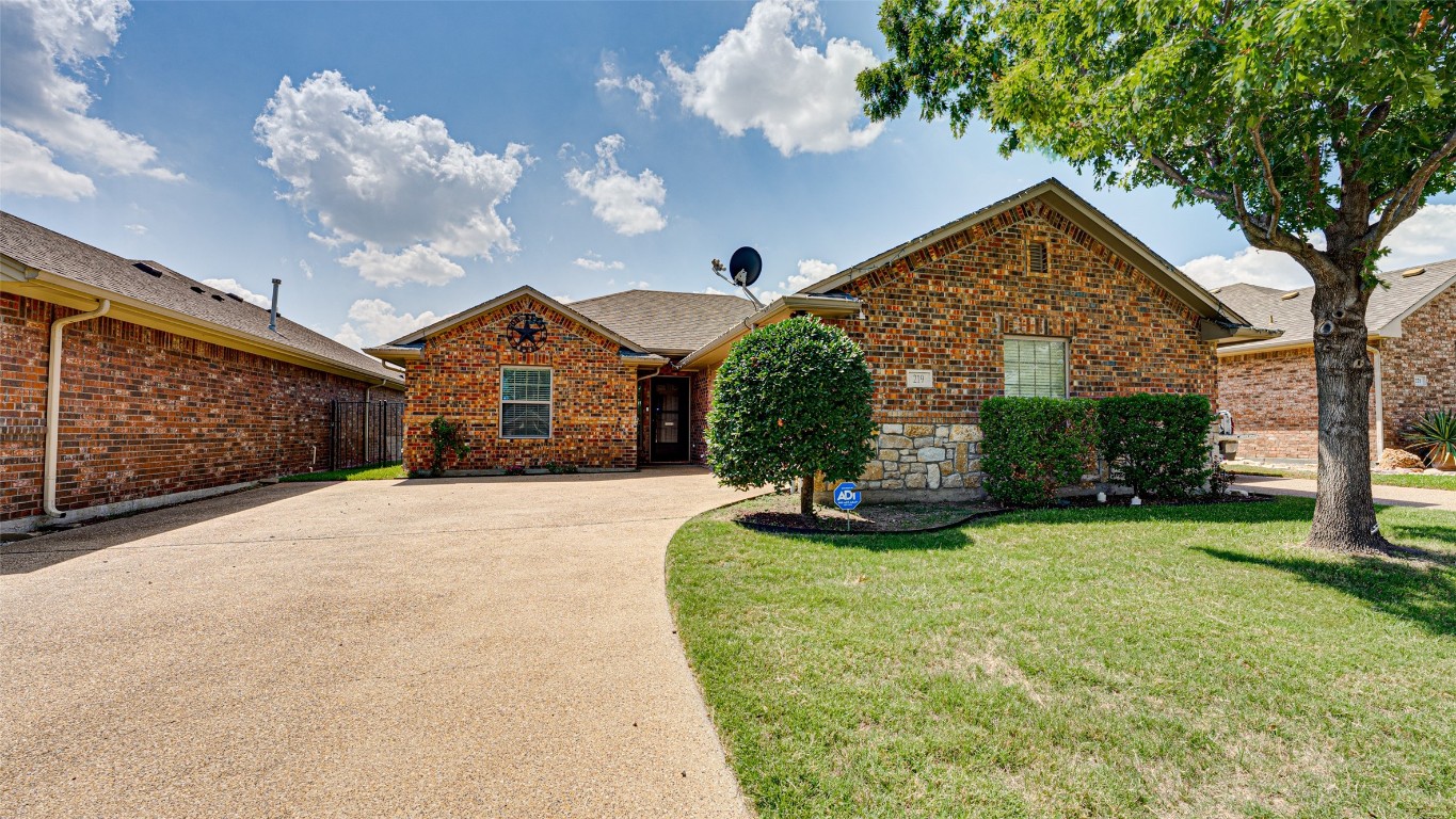219 Oleander Place Waxahachie TX 75165