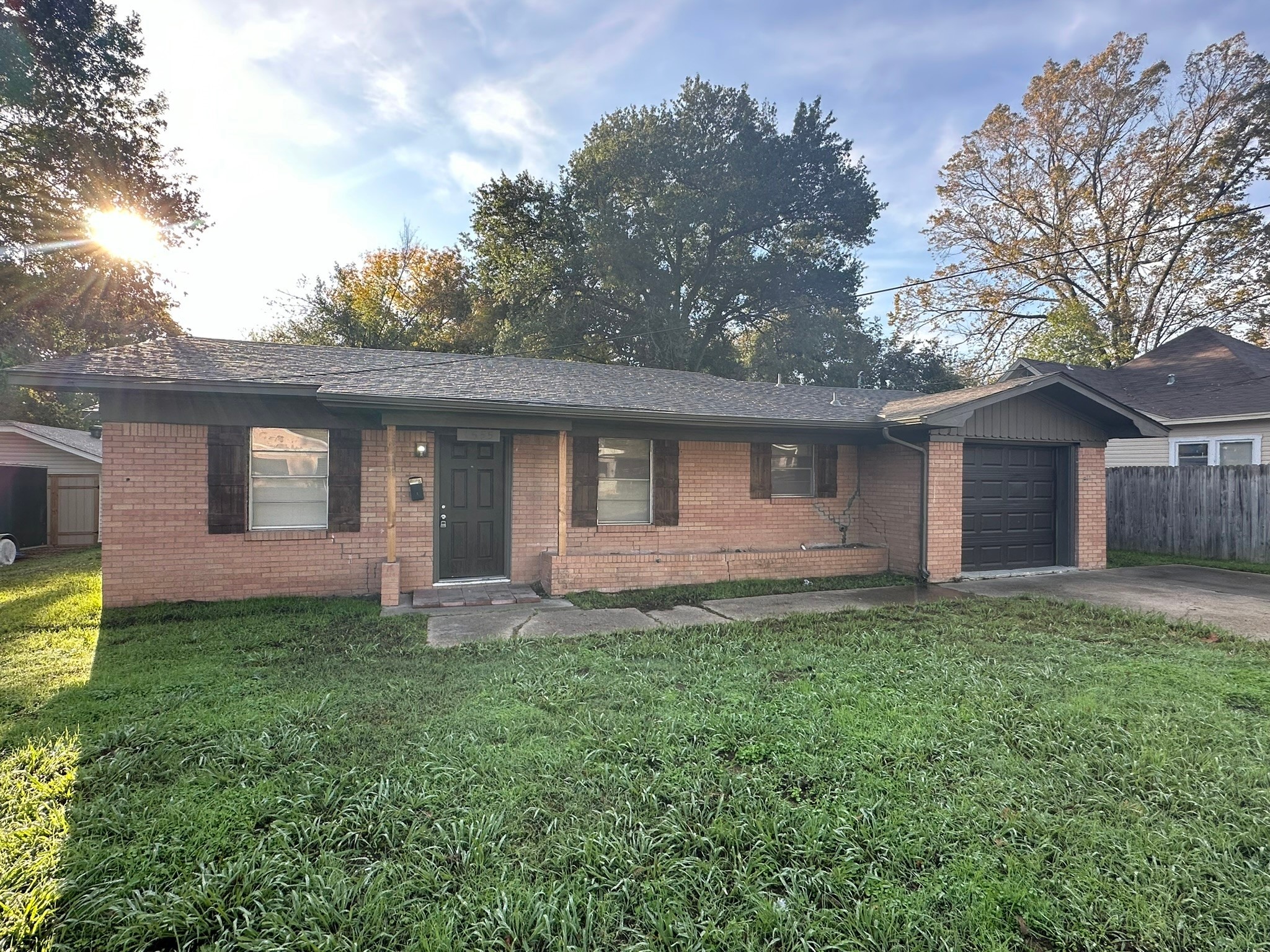 1555 W 4th Avenue Corsicana TX 75110