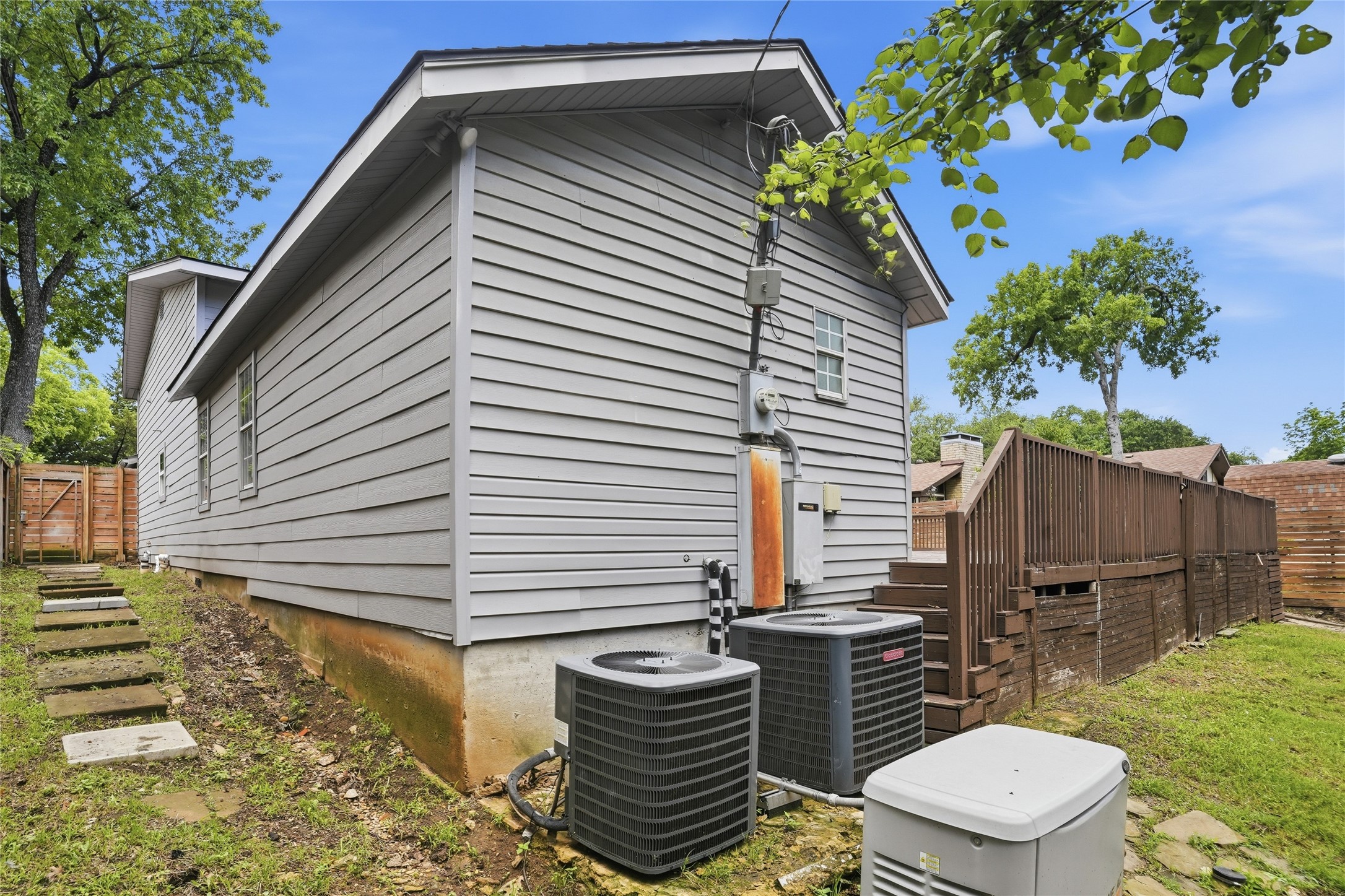7248 Walling Lane Dallas TX 75231