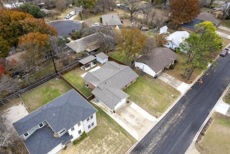 3304 Huisache Street Denton TX 76209