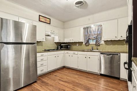 219 W Jefferson Street Palmer TX 75152