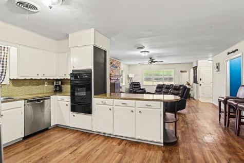 219 W Jefferson Street Palmer TX 75152