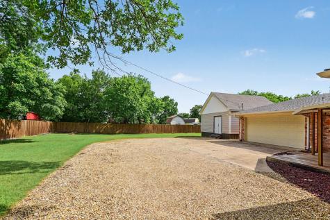 219 W Jefferson Street Palmer TX 75152
