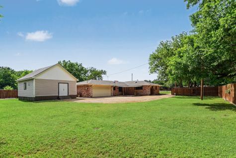219 W Jefferson Street Palmer TX 75152