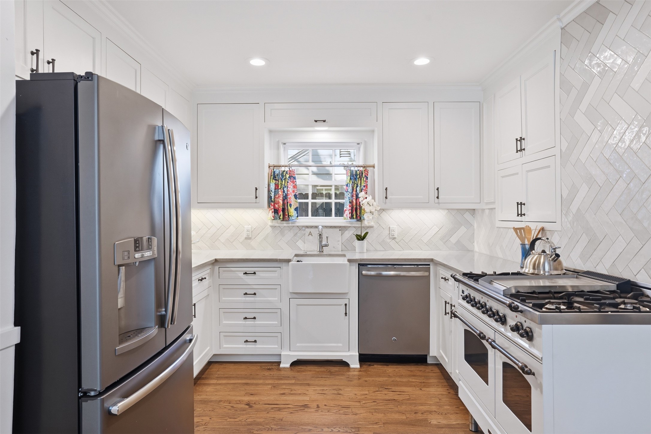6116 Locke Avenue Fort Worth TX 76116
