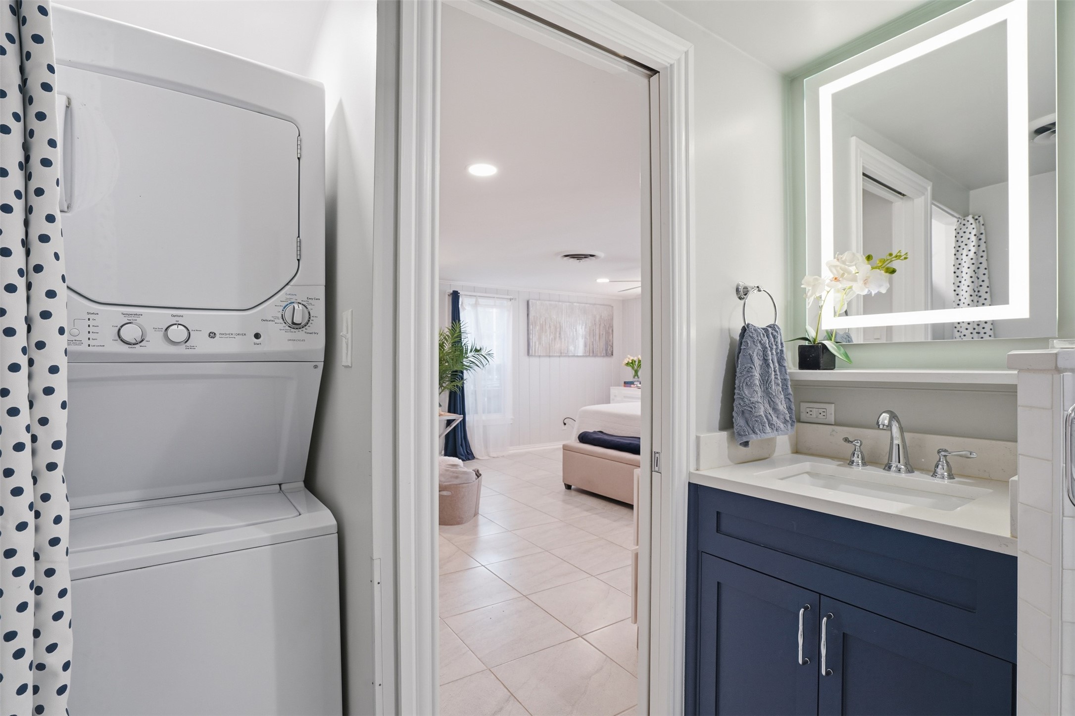 6116 Locke Avenue Fort Worth TX 76116
