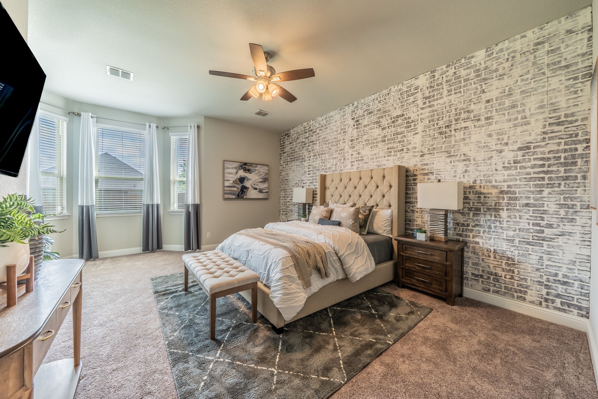 5904 Richmond Drive North Richland Hills TX 76180