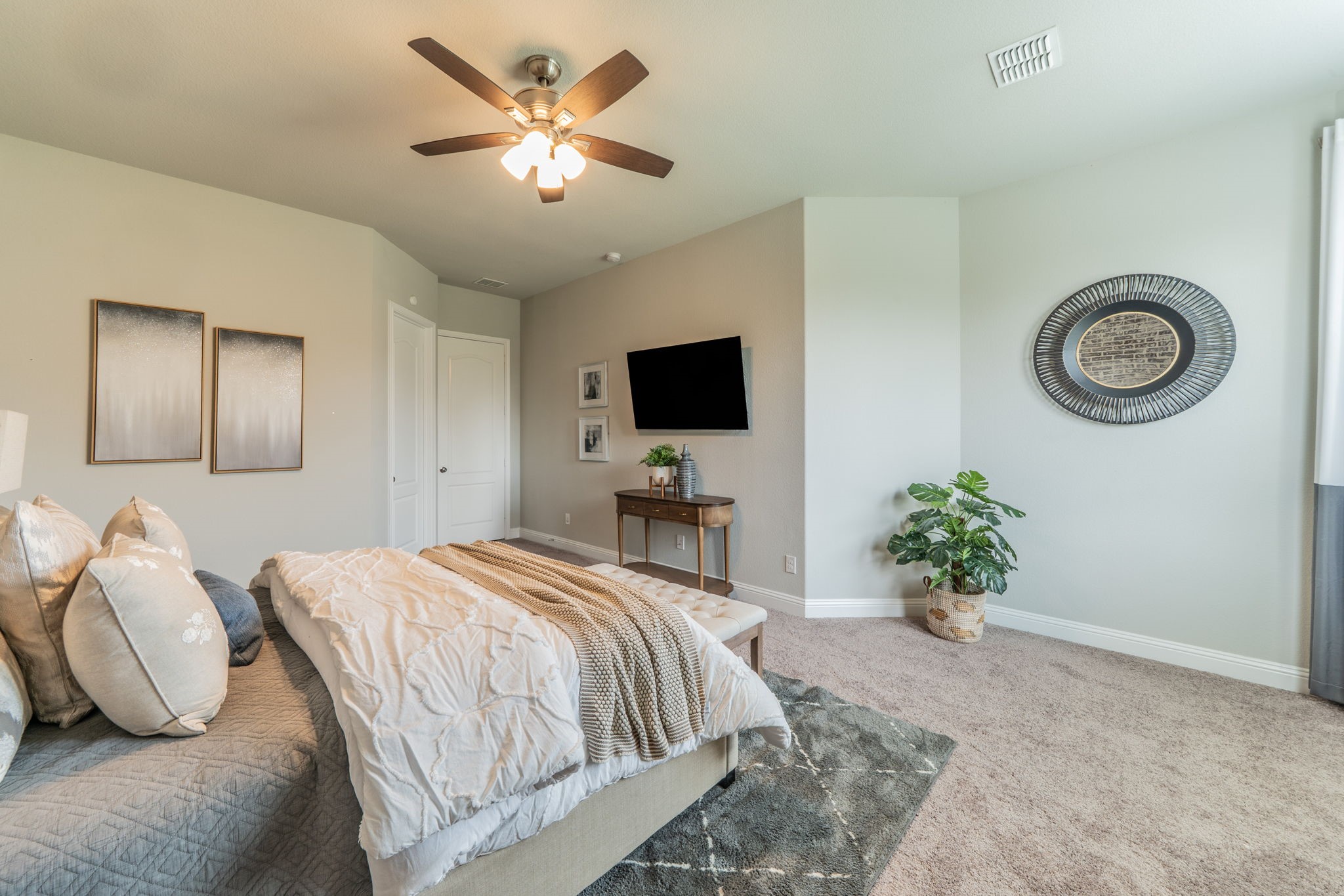 5904 Richmond Drive North Richland Hills TX 76180