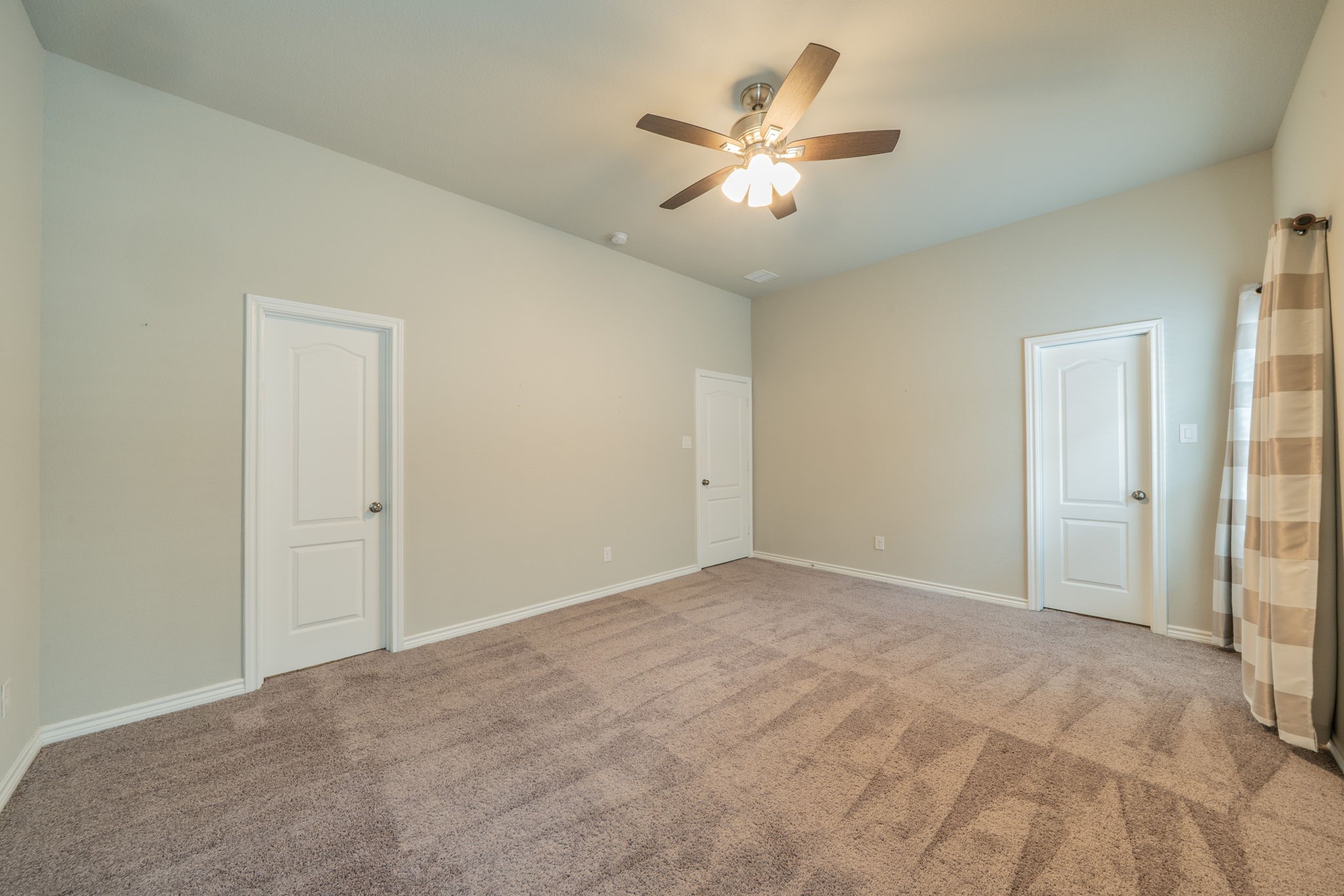5904 Richmond Drive North Richland Hills TX 76180