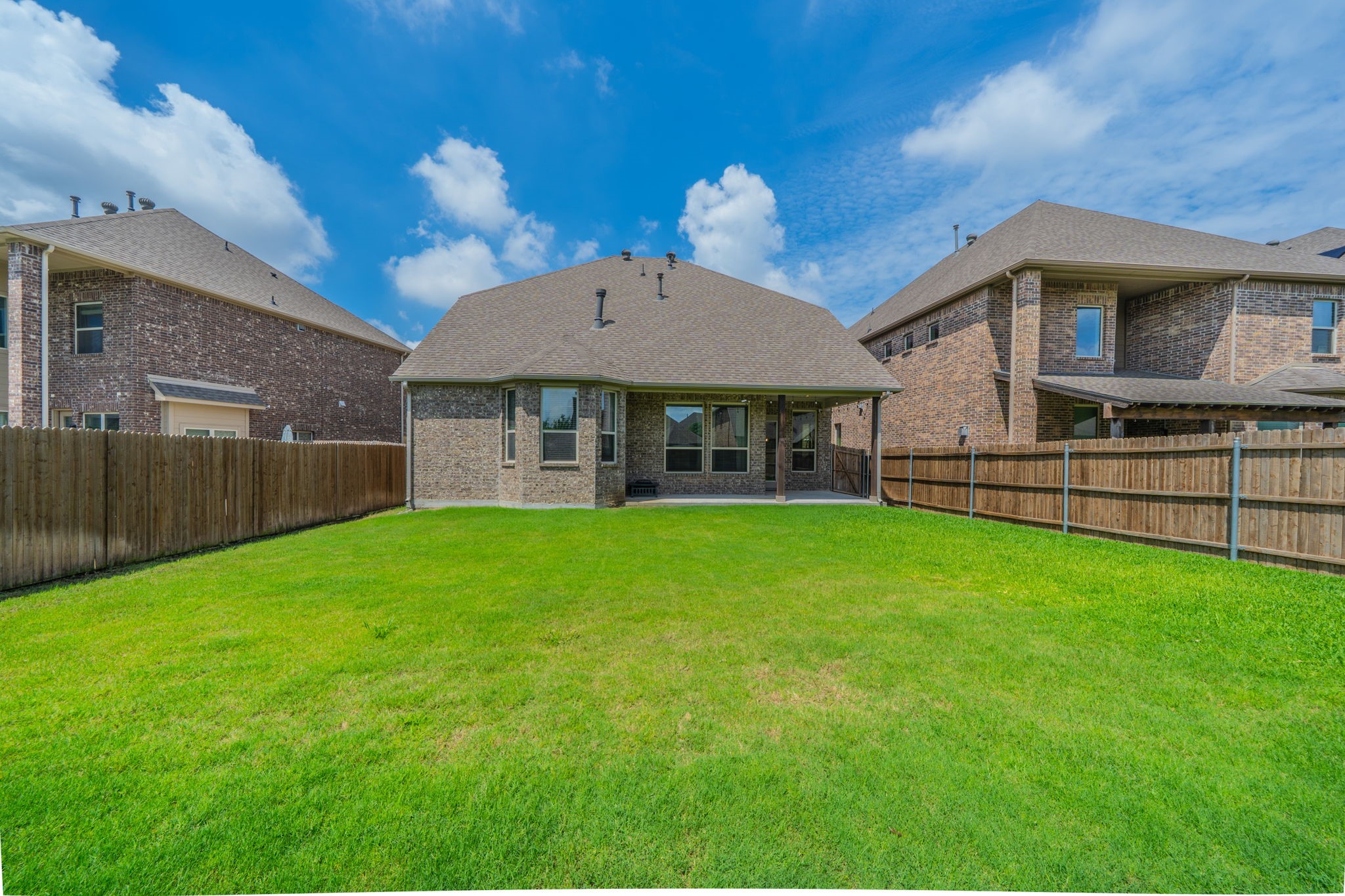 5904 Richmond Drive North Richland Hills TX 76180