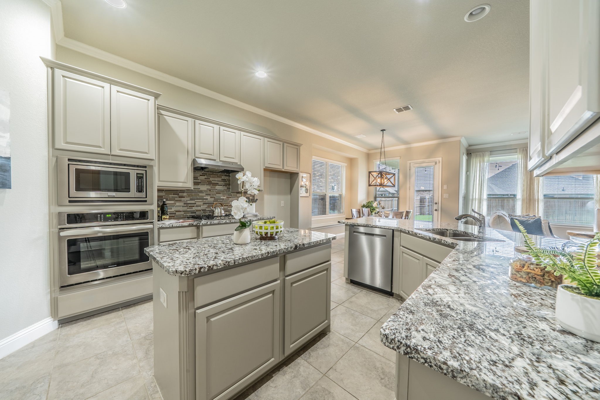 5904 Richmond Drive North Richland Hills TX 76180