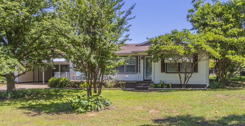 2710 Mineral Wells Highway Weatherford TX 76088