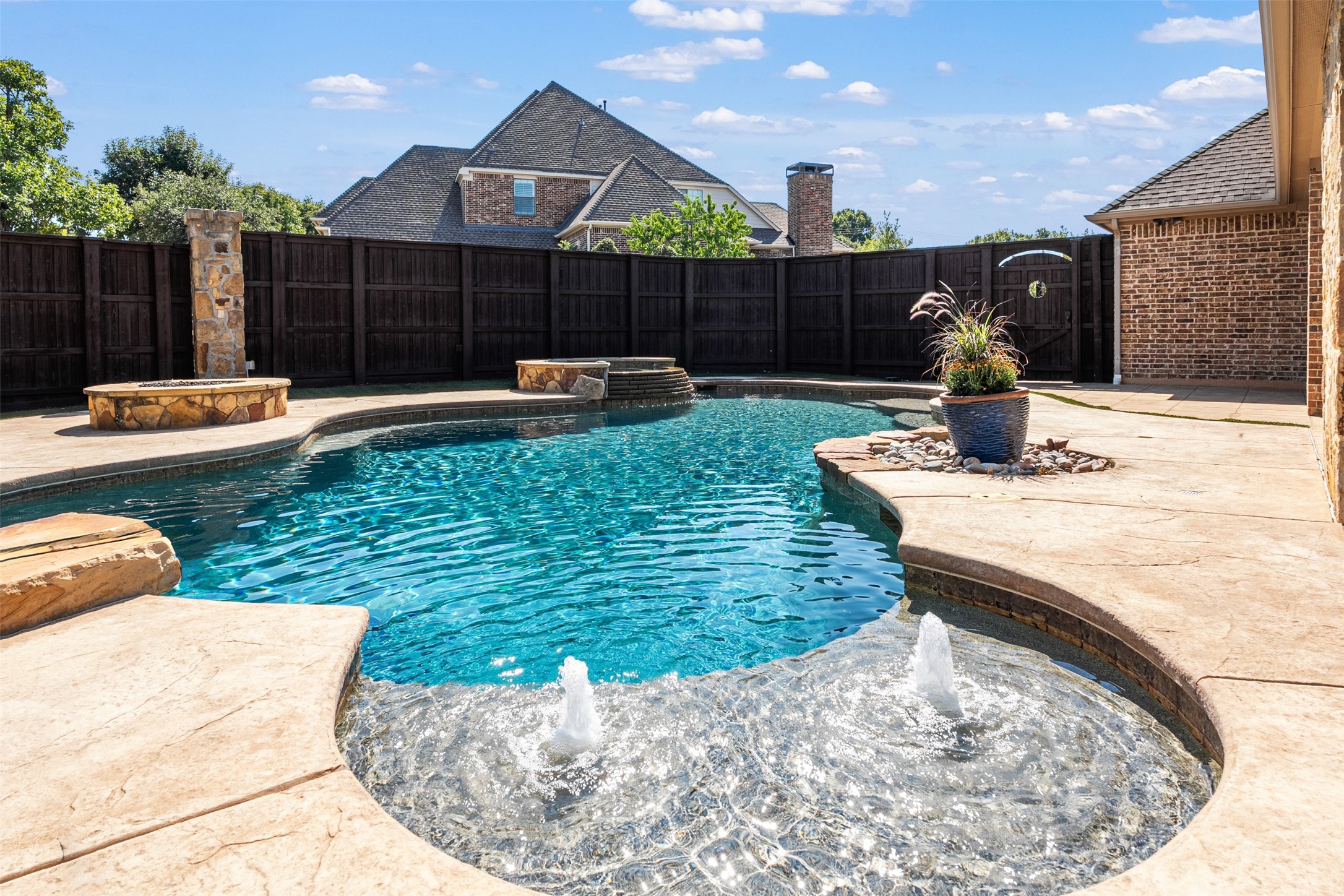 2209 Lady Cornwall Drive Lewisville TX 75056