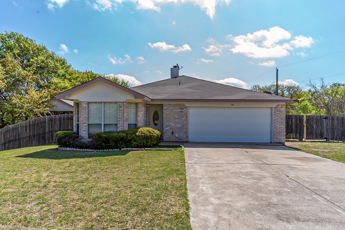 326 King Arthur Drive Weatherford TX 76086