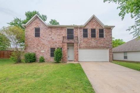 3201 Lance Lane Denton TX 76209