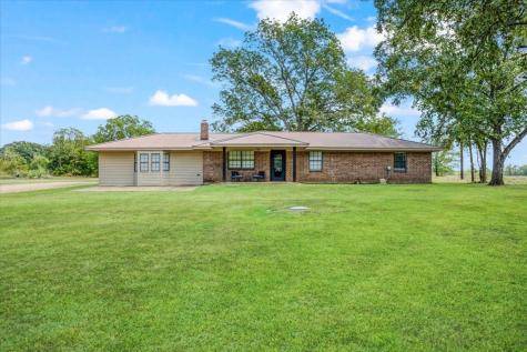 2301 Farm Road 1498 Paris TX 75462
