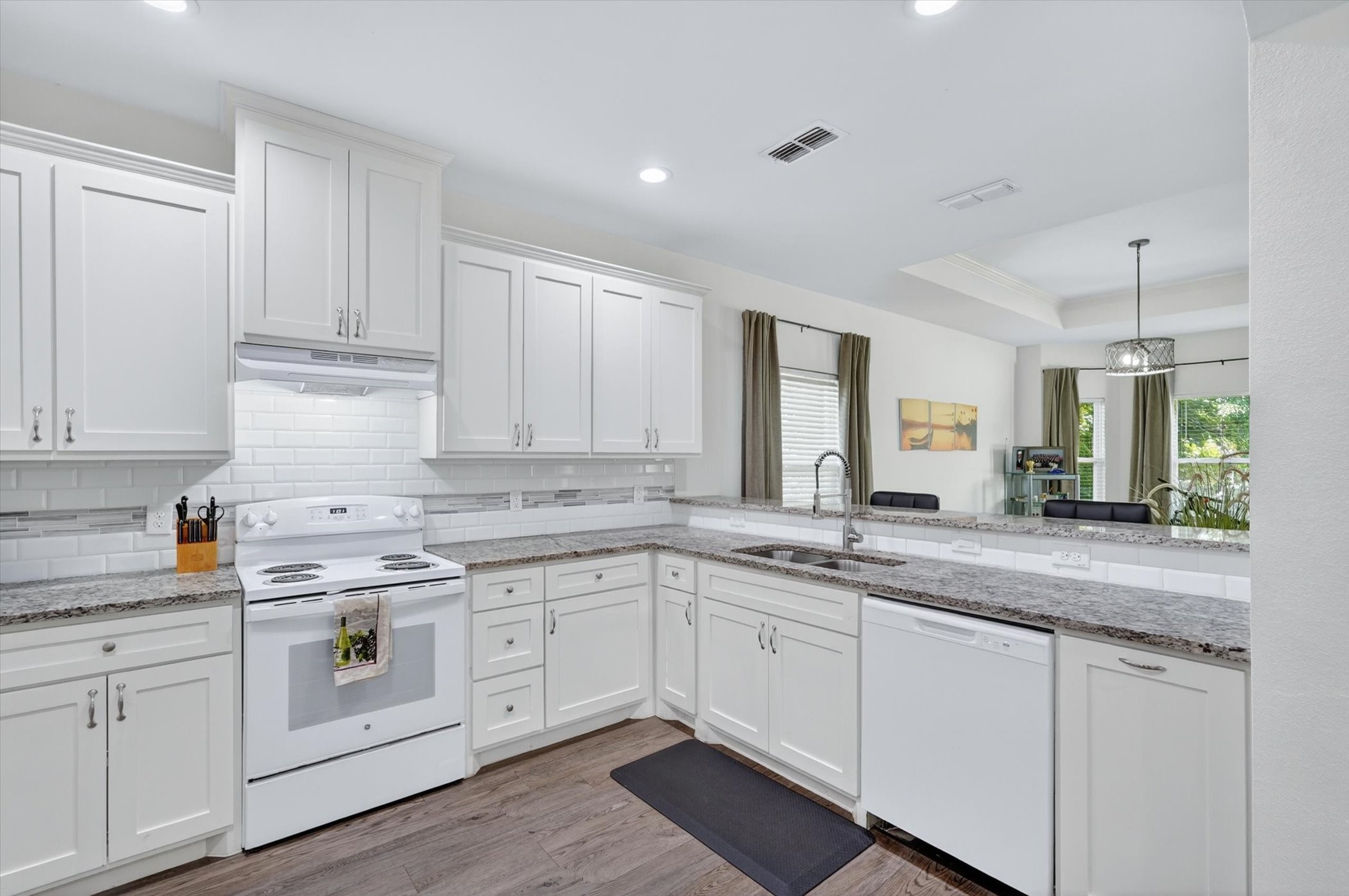 4552 Corregidor Street Dallas TX 75216