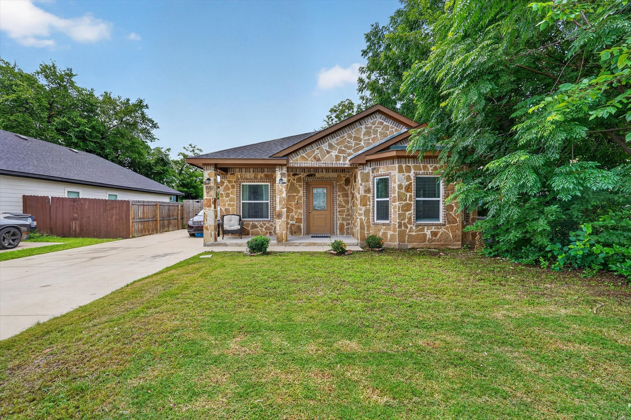 4552 Corregidor Street Dallas TX 75216