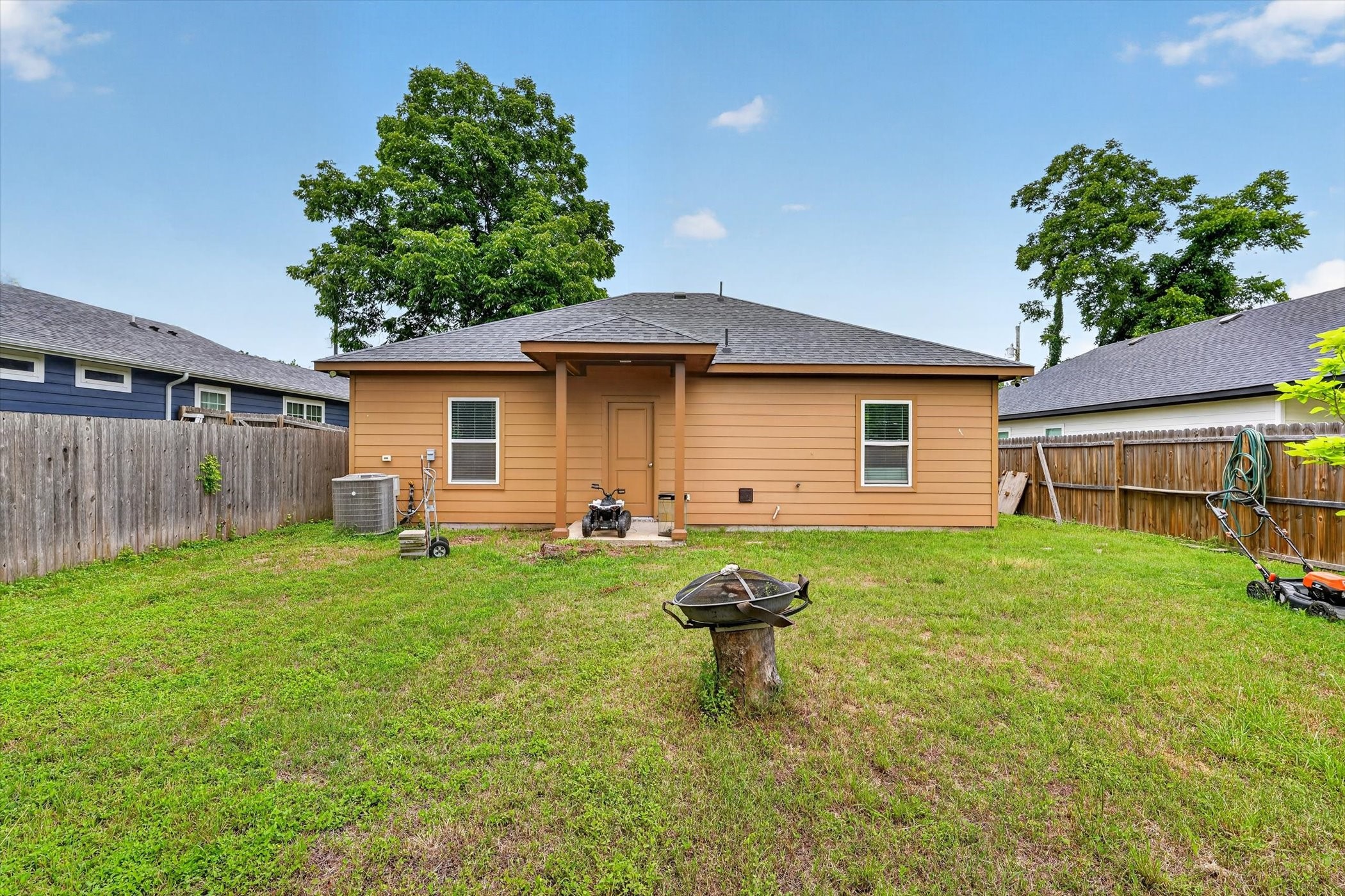 4552 Corregidor Street Dallas TX 75216