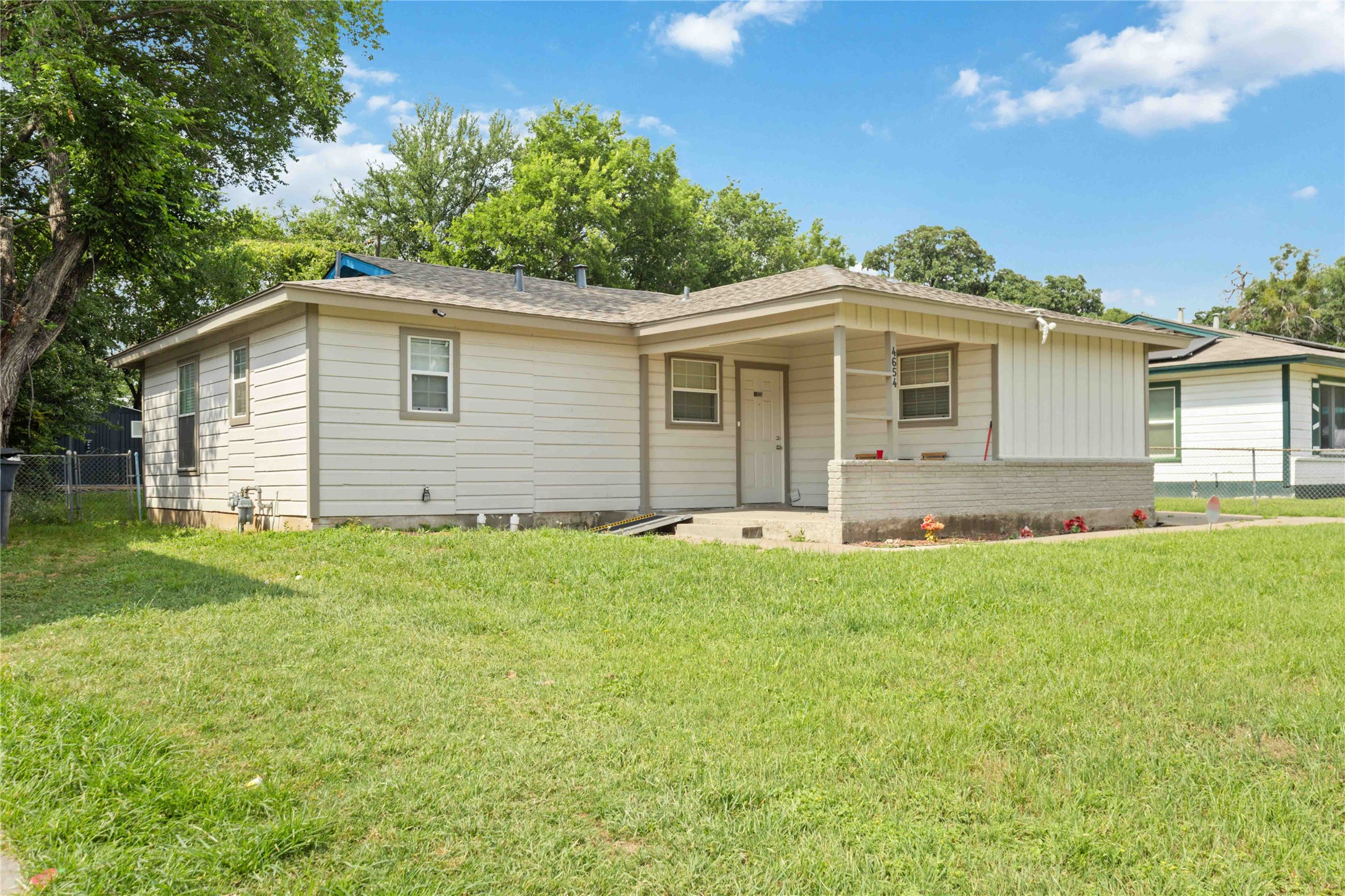 4654 Norris Street Fort Worth TX 76105