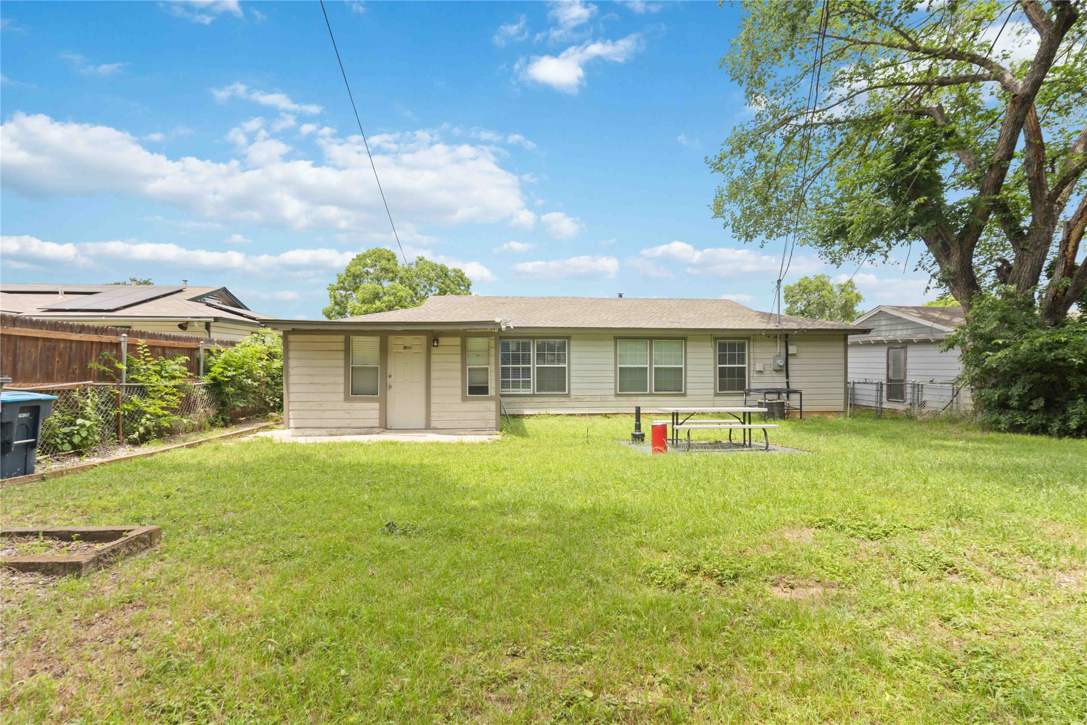 4654 Norris Street Fort Worth TX 76105