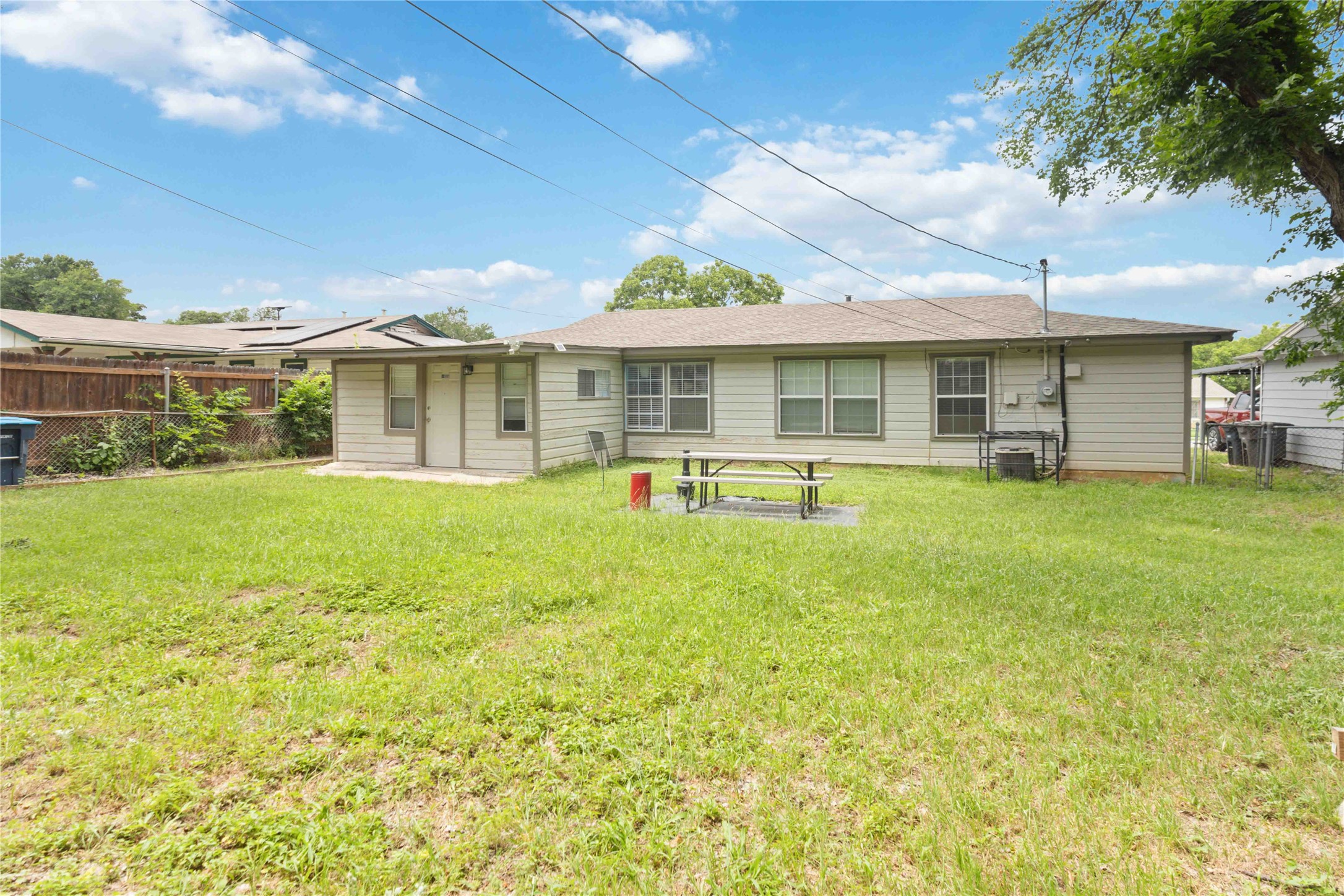 4654 Norris Street Fort Worth TX 76105