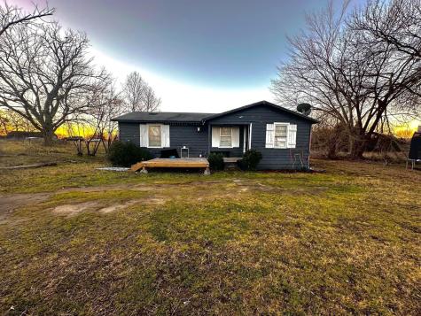 1637 W Fm 917 Burleson TX 76058