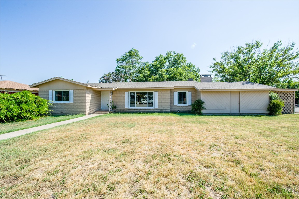 211 Circle Drive Cleburne TX 76033
