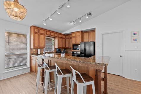 203 N Oak Acres Drive N Malakoff TX 75148