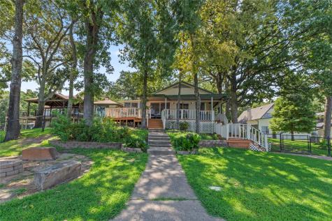 203 N Oak Acres Drive N Malakoff TX 75148