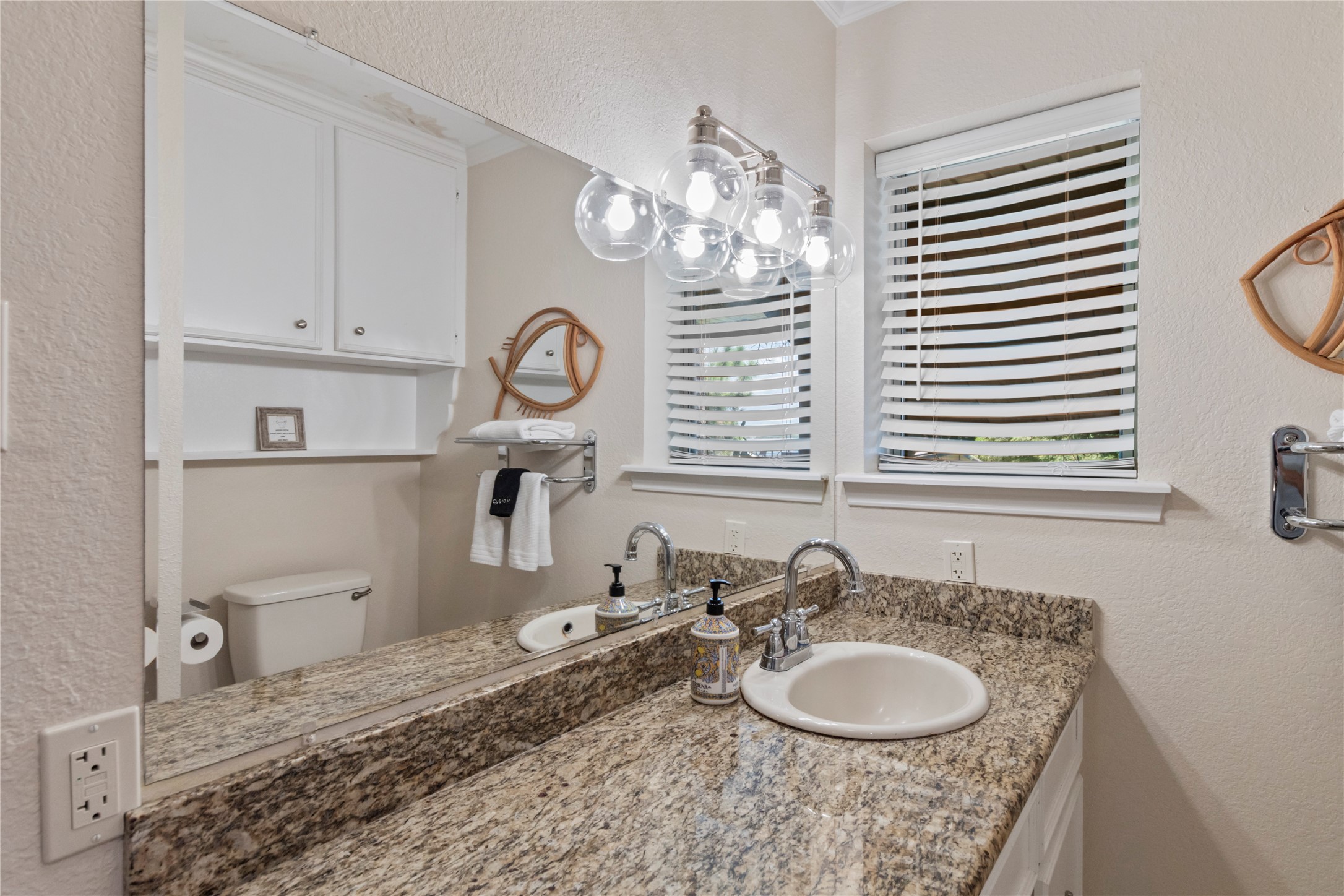 203 N Oak Acres Drive N Malakoff TX 75148