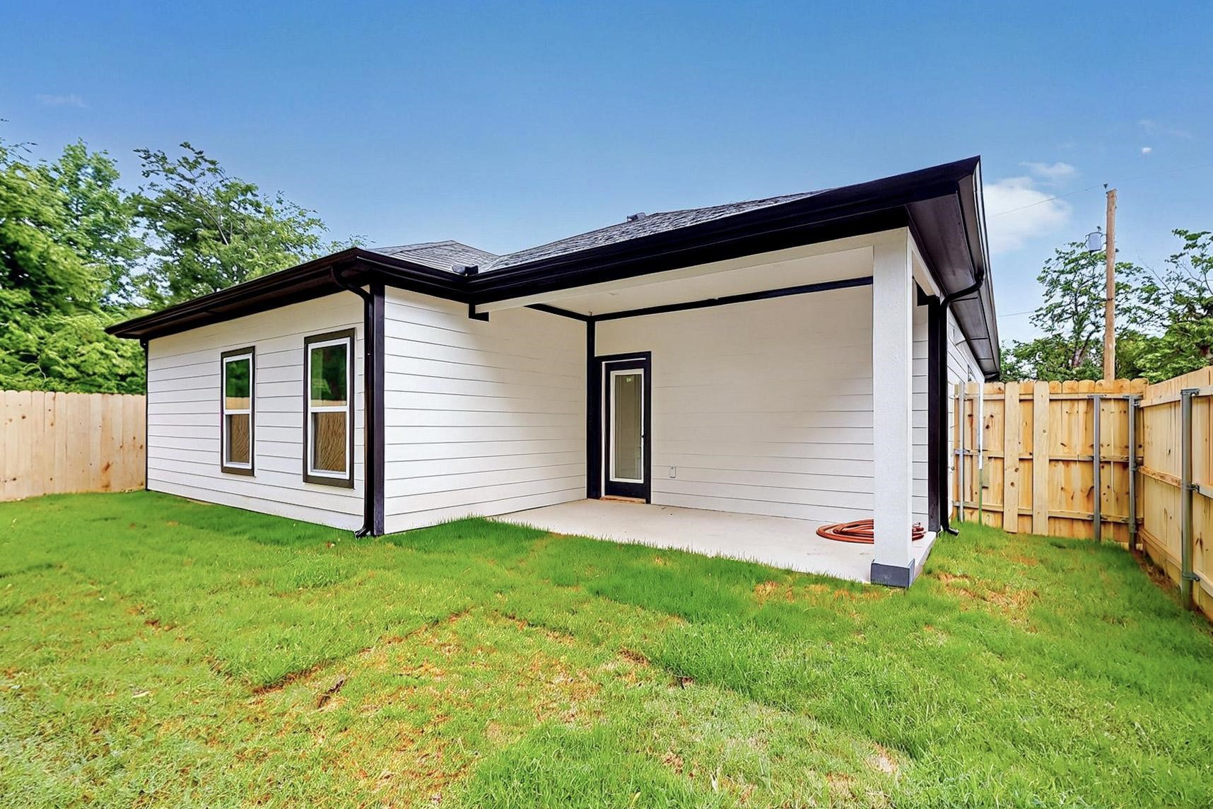 415 Mlk Street Sulphur Springs TX 75482