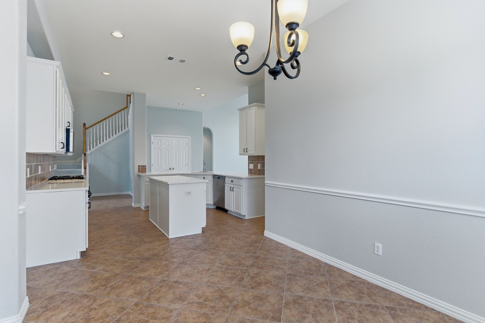 1117 Apache Lake Drive Carrollton TX 75010