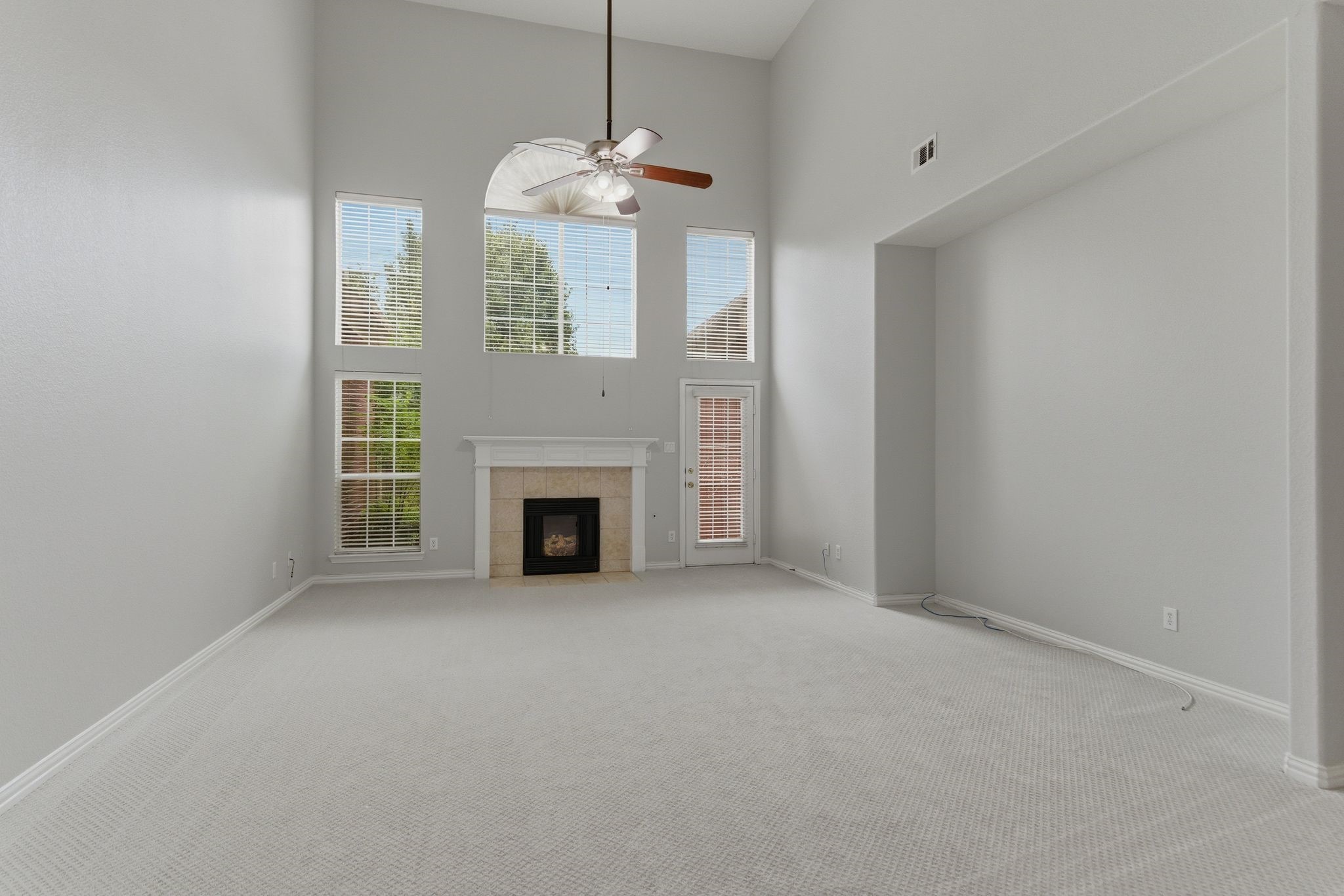 1117 Apache Lake Drive Carrollton TX 75010