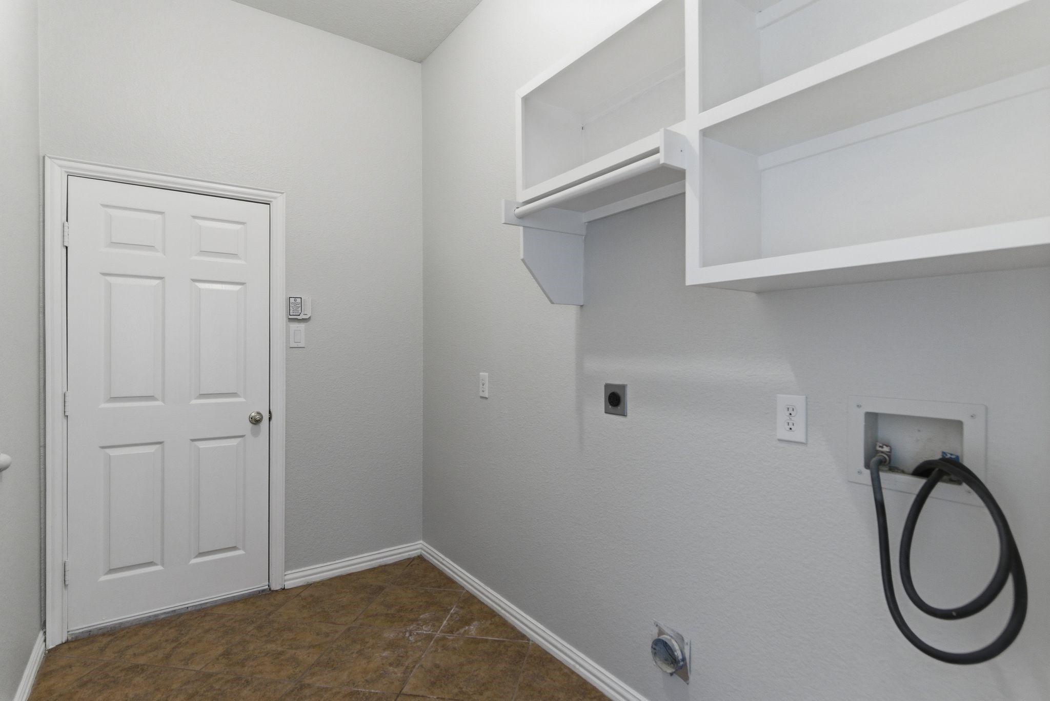 1117 Apache Lake Drive Carrollton TX 75010