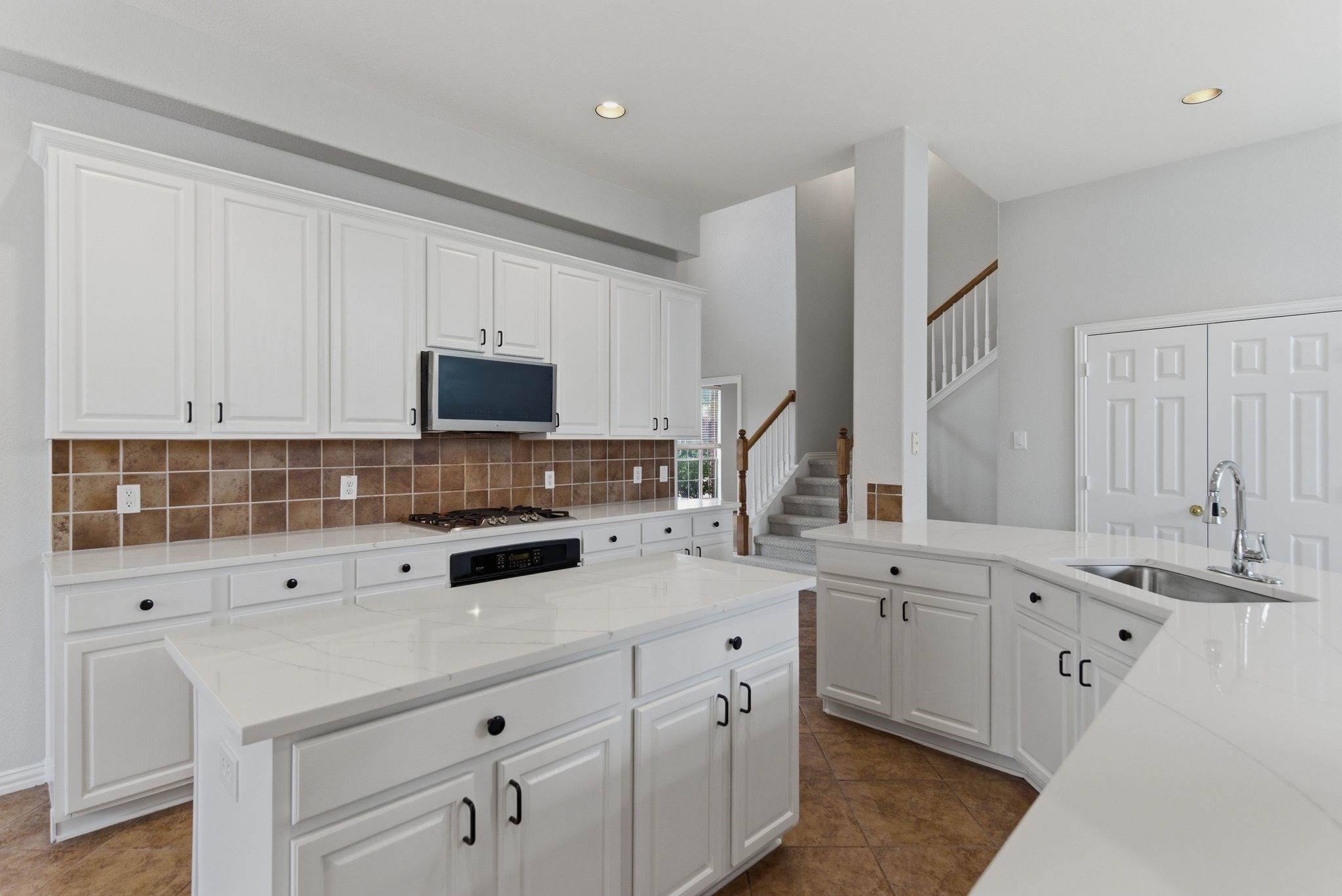 1117 Apache Lake Drive Carrollton TX 75010