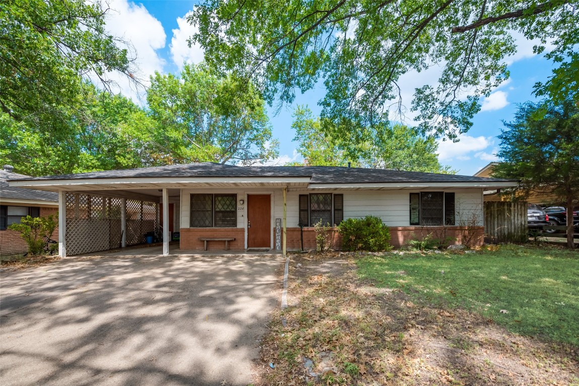 228 Forrest Lane Corsicana TX 75110