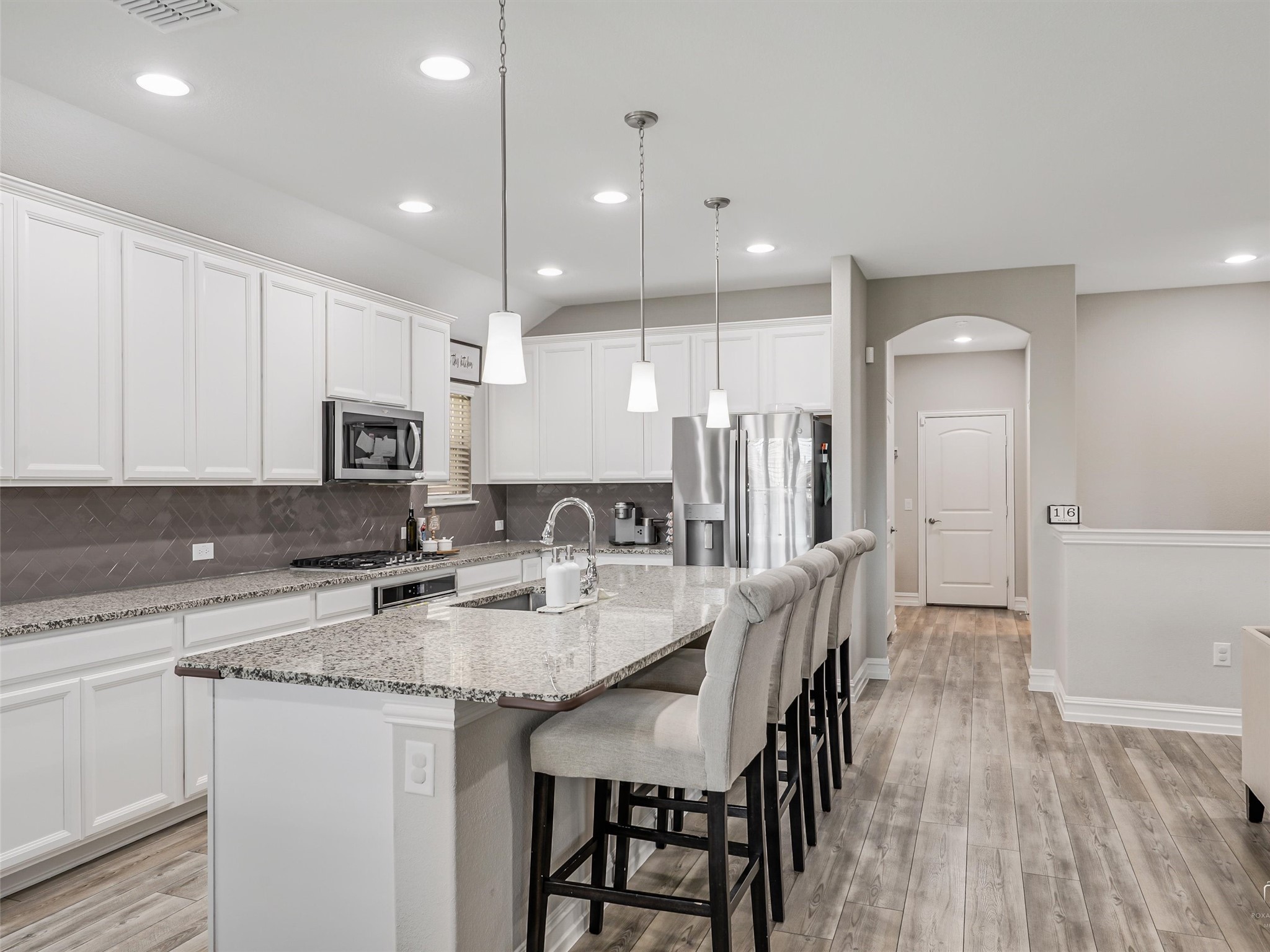 2809 Ranger Lane Aubrey TX 76227