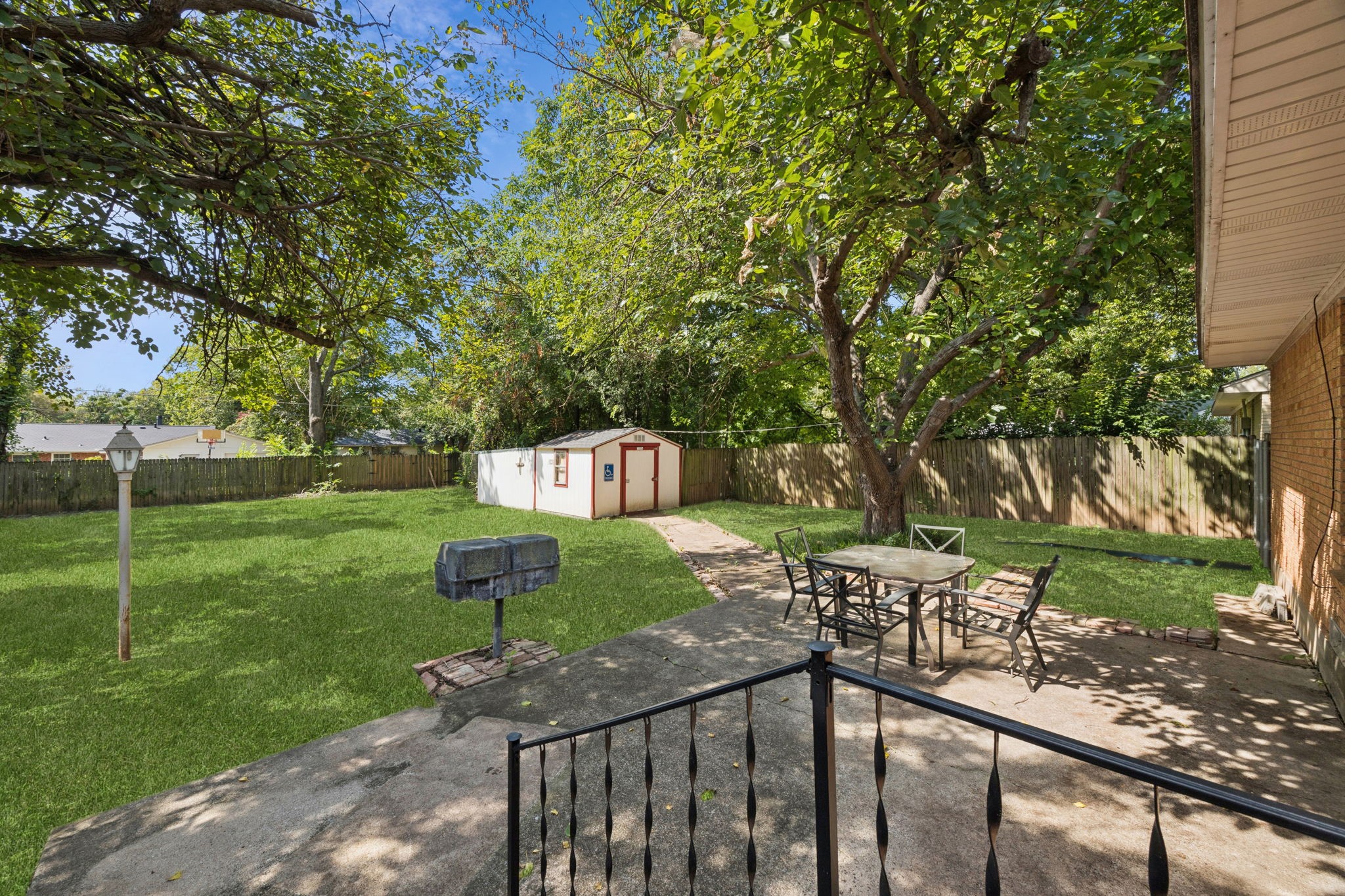 928 Old Orchard Road Garland TX 75041
