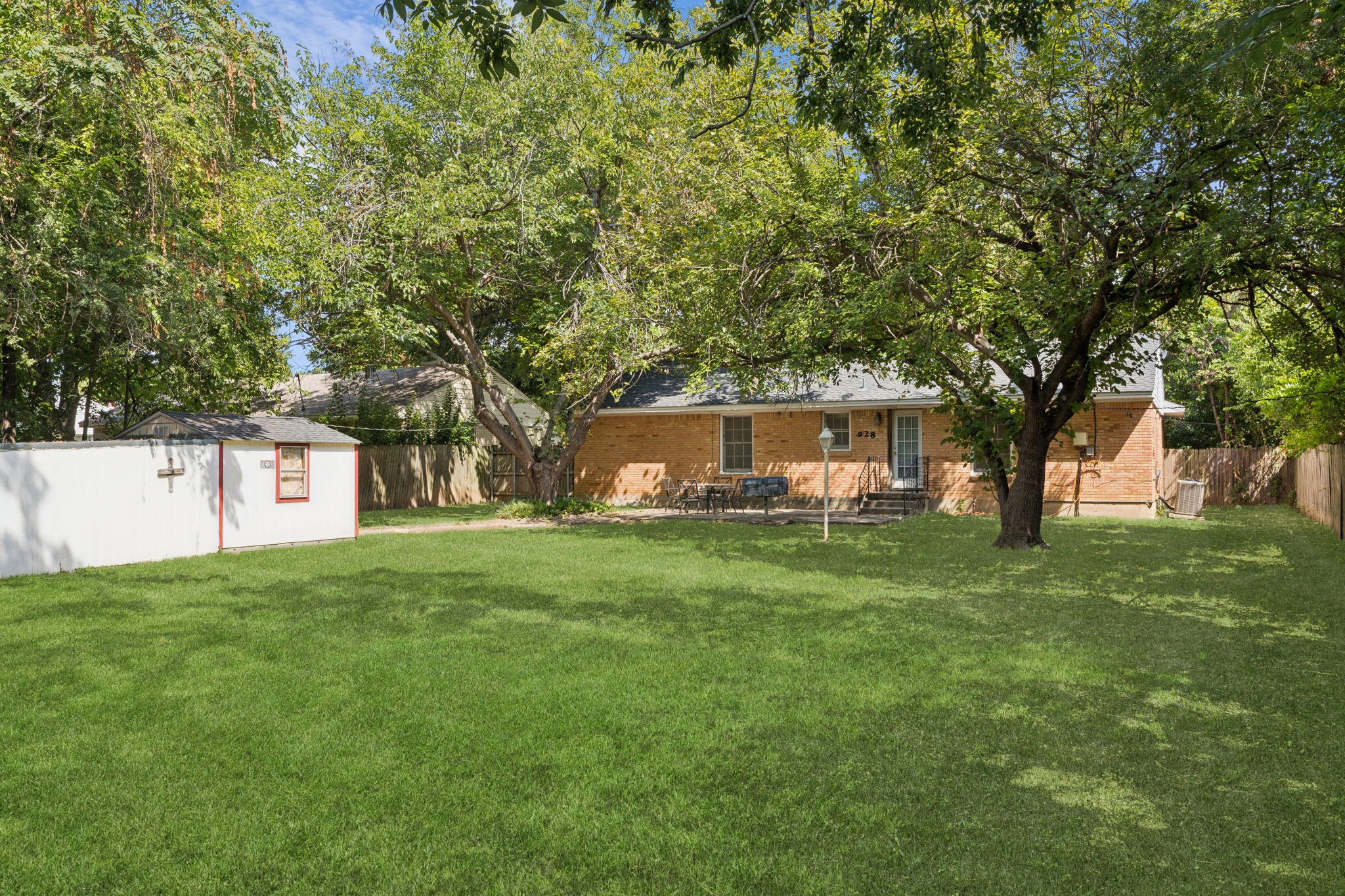 928 Old Orchard Road Garland TX 75041