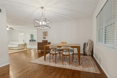 2730 Larkspur Lane Dallas TX 75233