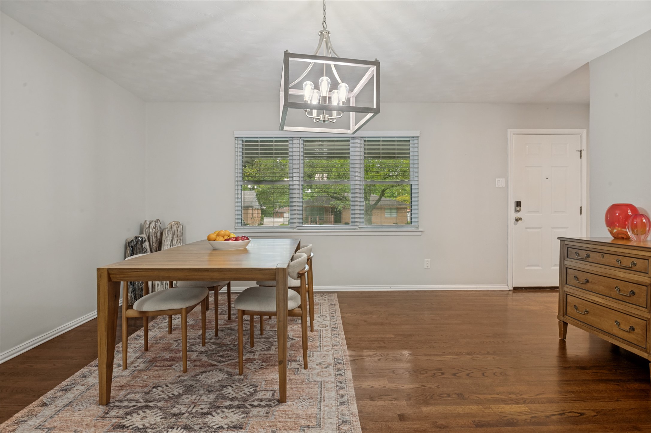 2730 Larkspur Lane Dallas TX 75233