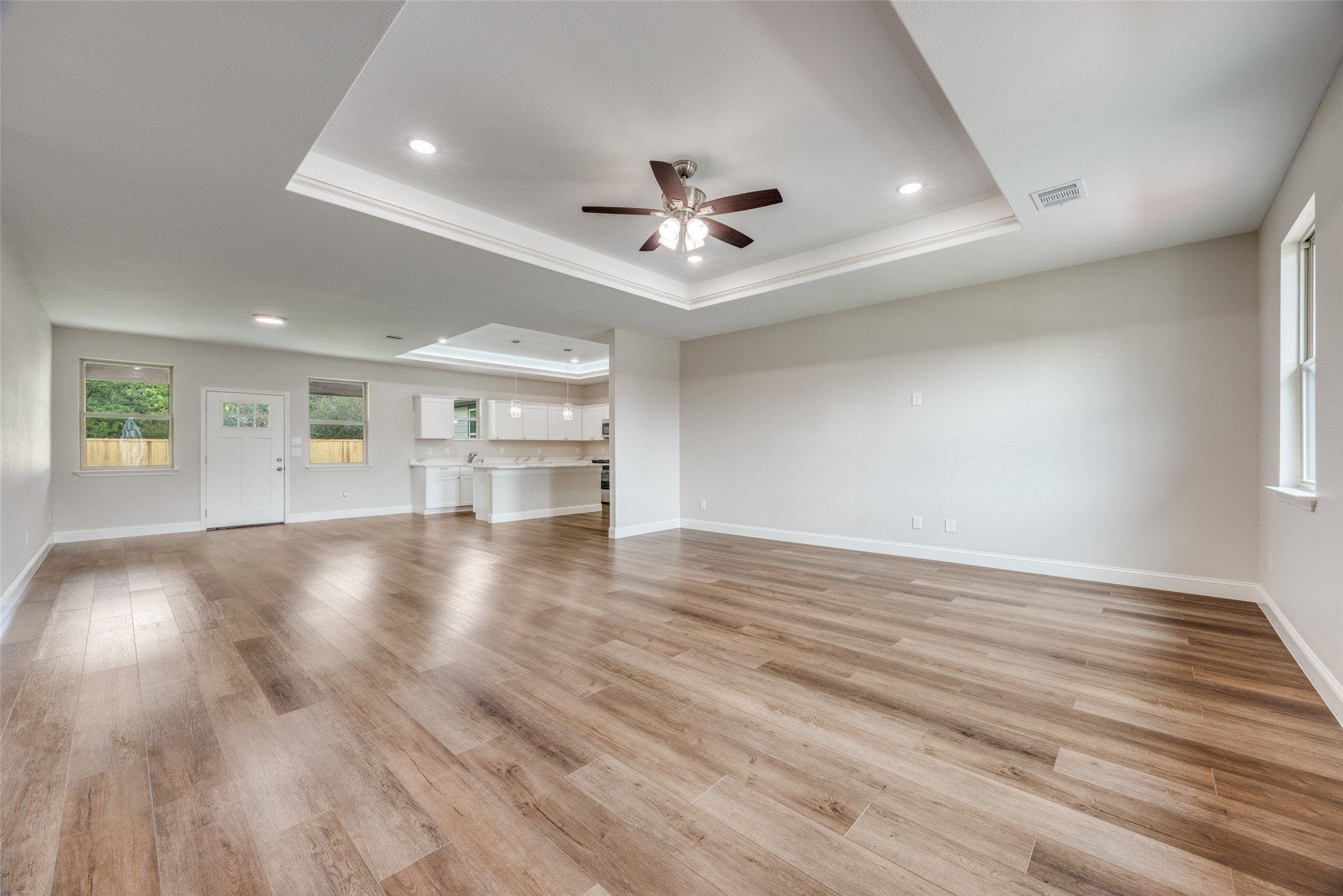 1704 Kings Lane Commerce TX 75428