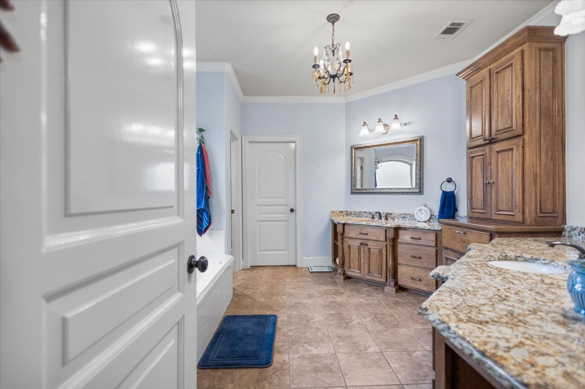 249 Heritage Court Lindale TX 75771